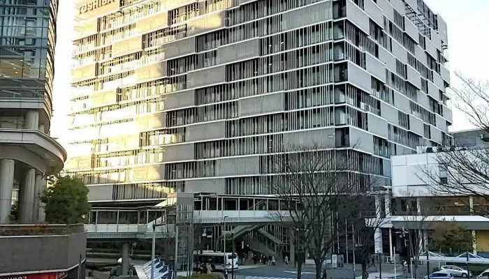 Dong Zhi Dezitarusoriyu ShiyonzuZhu Wai Guan - 川崎市