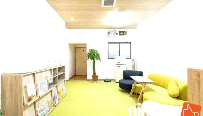 Zhu Zhai Xiang Tan NoChuang Kou Ietatsutakaunta Fu Shan Dian Wu Nei - 富山市