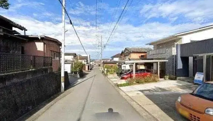 Zhu E Ashisuto Subete - 伊勢市