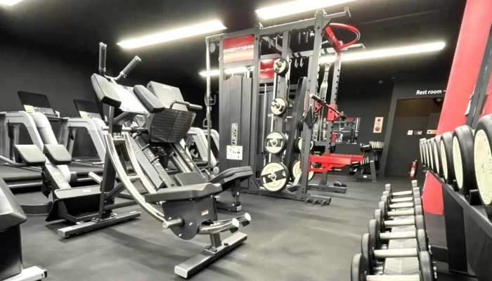 A -  9 Fitness Gym Studio 近く - 姫路市