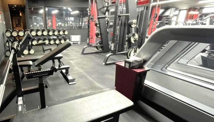A -  9 Fitness Gym Studio 電話 - 姫路市