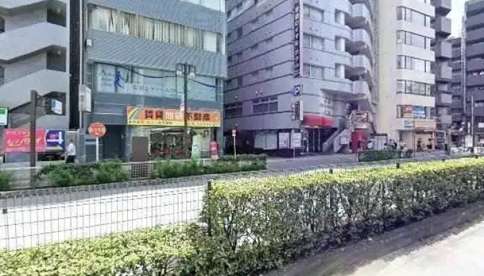 BieneaaziaZhu Subete - Toshimaku