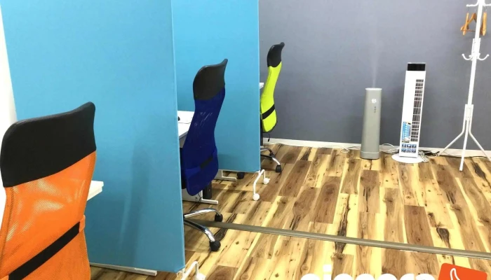 PasokonsumahoJiao Shi Itdezitarusapo ToJia Dian MobairuFan Mai Nodezisapo Subete - 宝塚市