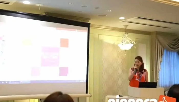 R Dressera Rudoretsusa Da Ban Mei Tian Dian Pa Sonarukara Zhen Duan Yan TaipuZhen Duan Gu Ge Zhen Duan Wu Nei - 大阪市