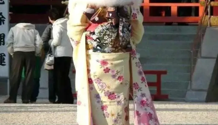 Your Japan Private Tours -  O Na Ti Gong - 京都市