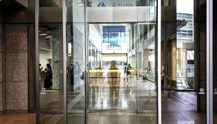 日本マイクロソフト株式会社 - 港区